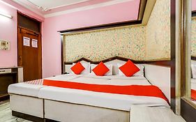 Hotel O Moon Palace Dx